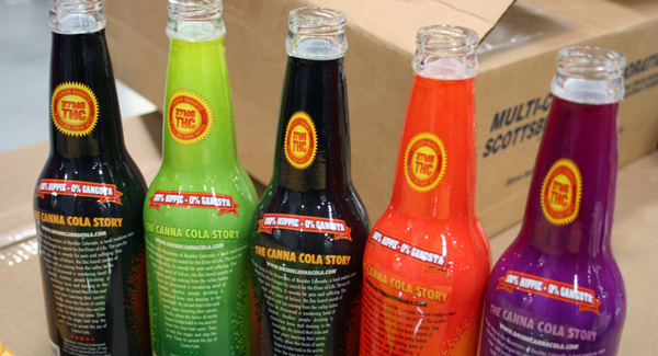 shrinkage labeler equipment for water bottles bottle_neck_shrink_sleeve_distortion1.jpg