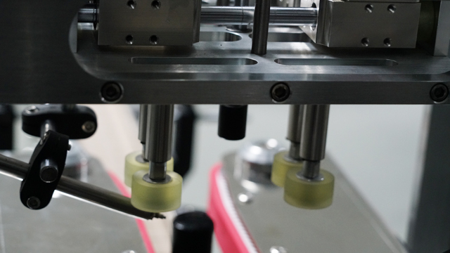 УКУПОРИВАНИЕ в линию для бутылок.jpg