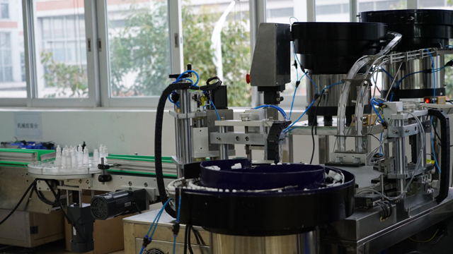 наполнение укупорка этикетирование pictures.jpg