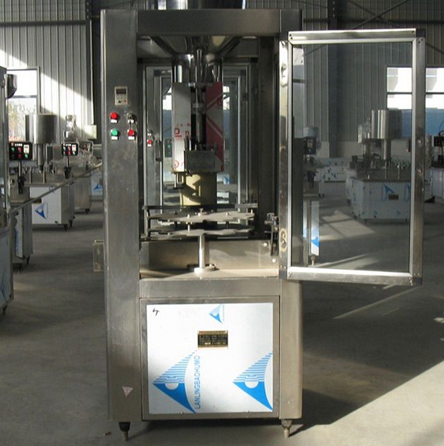 автоматическое оборудование для закупорки.jpg