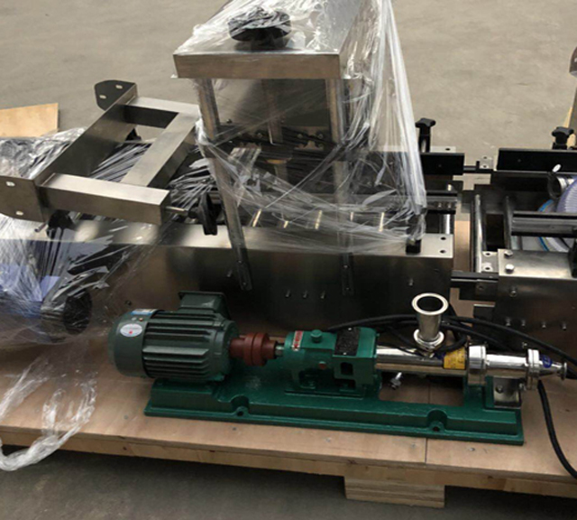 насос для перекачки различных материалов.jpg