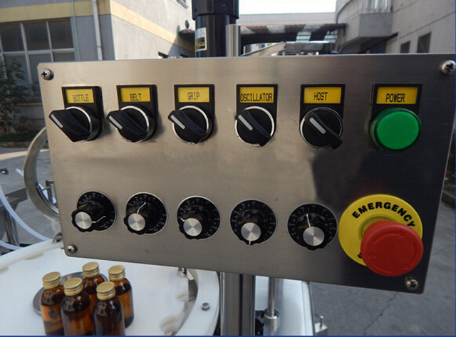 buttons for capping machine кнопка управления укупорочной машиной.jpg