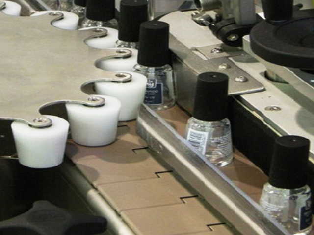 бутылки с вращающимся звездообразным колесом для маркировки.jpg