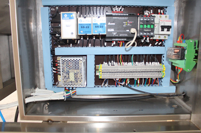 внутри бутылки unscrambler.jpg