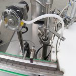 E Жидкие капли для глаз Перистальтический насос Моноблок Фасовочно-укупорочная машина