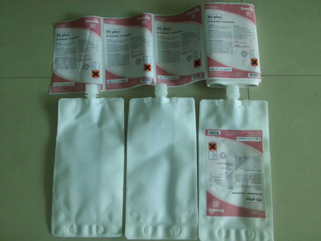 полуавтоматические этикетировочные машины для мешков (4).jpg