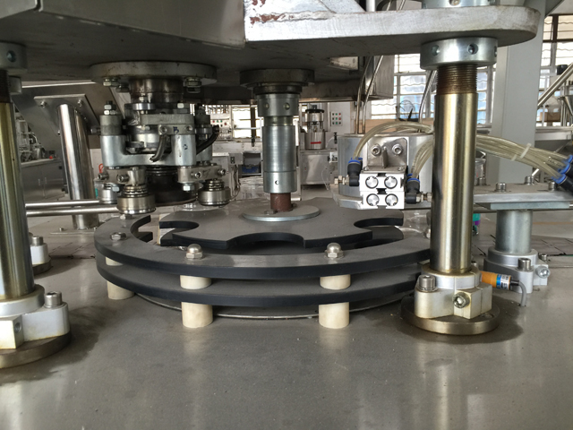 автоматическая герметизация банок part.jpg