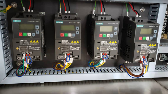 кабинет электроники.jpg