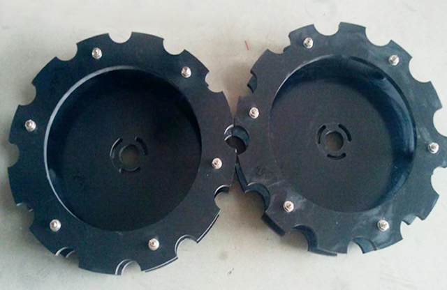 колпачки для укупорочного оборудования.jpg