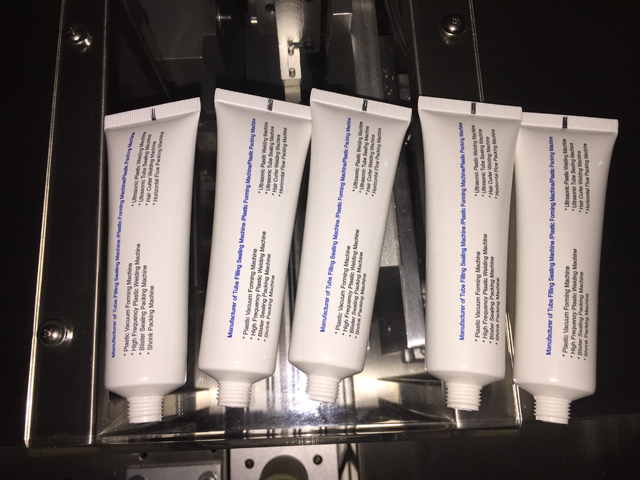 tubes samples filling sealing samples final products образцы трубок от filler sealer.jpg