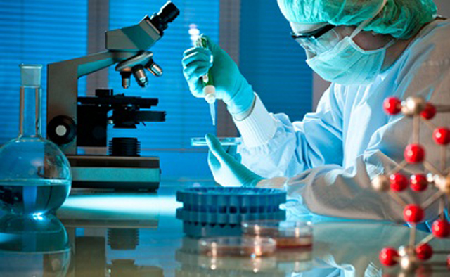 workers testing filling sealing samples лабораторное-испытание-с-наполнителем-герметиком-труб.jpg