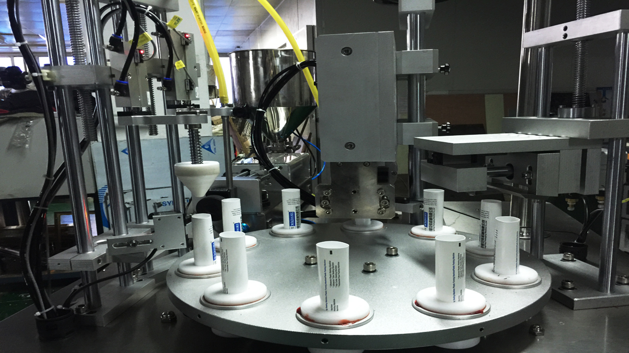 rotary filling sealing machine ротационное заполнение ультразвуковые трубки запечатывание.jpg