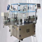 Роторный пластиковый укупорочный аппарат для бутылок сока с подъемником для крышек