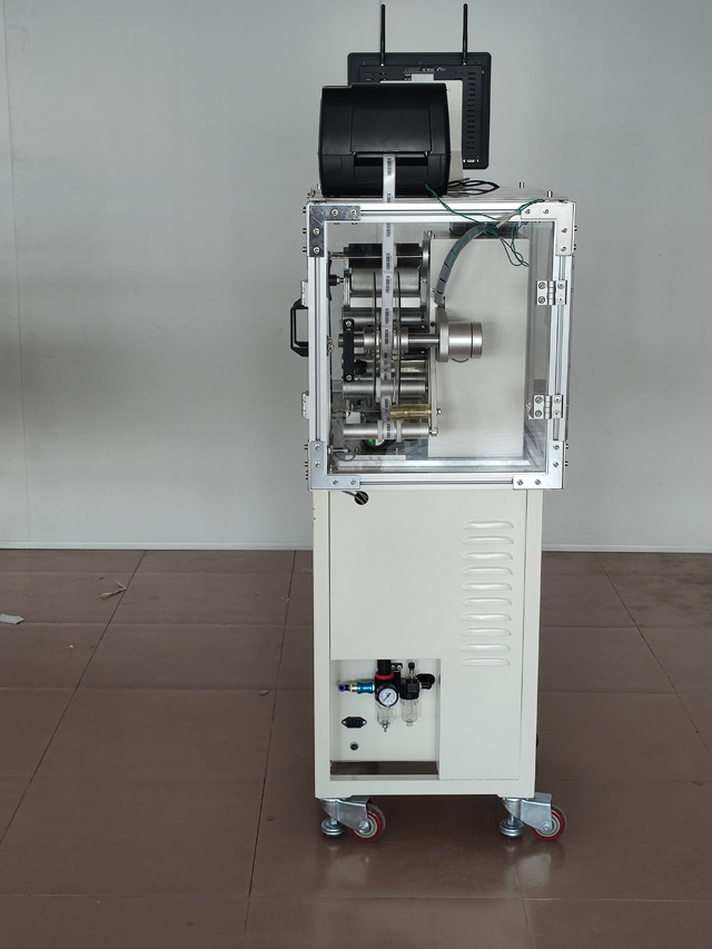 применить этикетировочный принтер (3) VKPAK.jpg