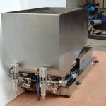 Полуавтоматическая пневматическая машина для наполнения сливочного джема перечным соусом