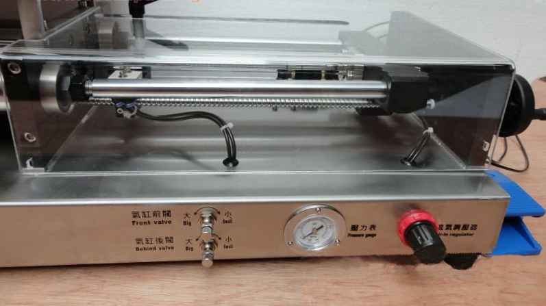 pneumatic part from cream filling machine крупный план машины с двухсторонним бункером jam.jpg