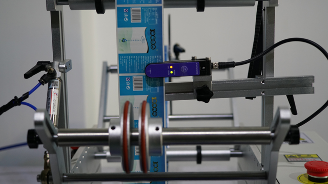 Система датчиков для обнаружения этикеток полуавтоматическая.jpg