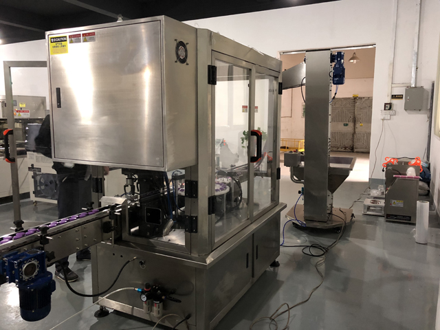 чертеж машины для укупорки баночек с кремом (2).jpg